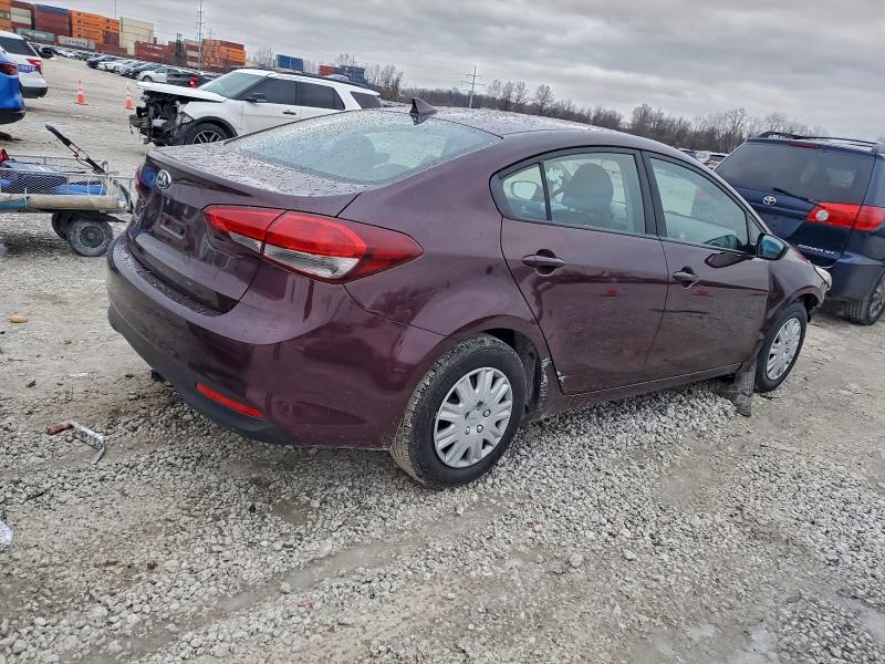 Photo 3 from auction – 2018 KIA FORTE LX with VIN 3KPFK4A79JE177758