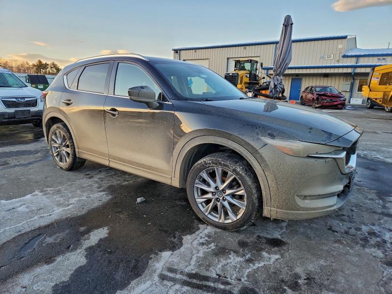 Photo 4 from auction – 2019 MAZDA CX-5 GRAND with VIN JM3KFBDM6K0520892