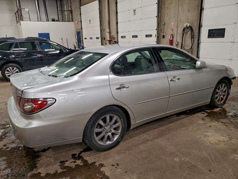 Photo 3 from auction – 2002 LEXUS ES 300 with VIN JTHBF30G420076781