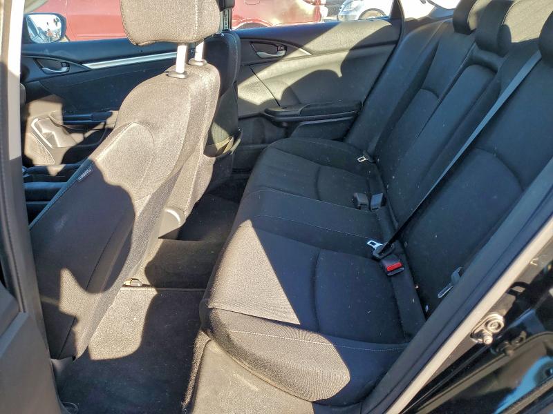 Photo 10 from auction – 2017 HONDA CIVIC with VIN 2HGFC1F34HH646238