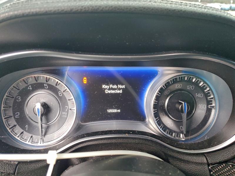 Photo 9 from auction – 2018 CHRYSLER 300C with VIN 2C3CCAPT9JH227764