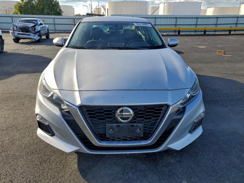 Photo 5 from auction – 2020 NISSAN ALTIMA S with VIN 1N4BL4BV3LC164237