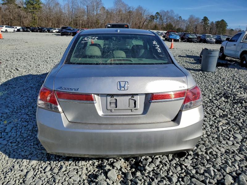 Photo 6 from auction – 2012 HONDA ACCORD with VIN 1HGCP2F82CA182768