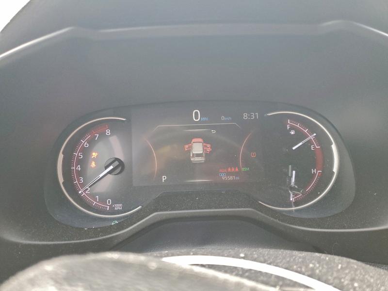 Photo 9 from auction – 2019 TOYOTA RAV4 with VIN 2T3Y1RFV4KC009226