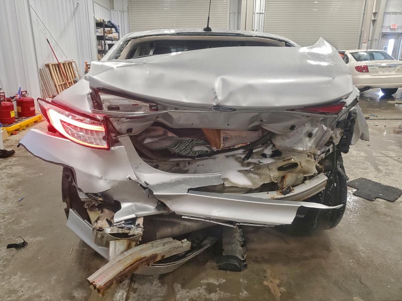 Photo 6 from auction – 2017 FORD FUSION SE with VIN 3FA6P0H73HR286628