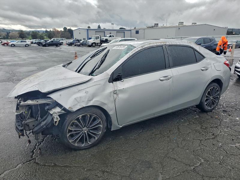 TOYOTA COROLLA L 2014 with VIN 5YFBURHE6EP027976 - Photo from auction