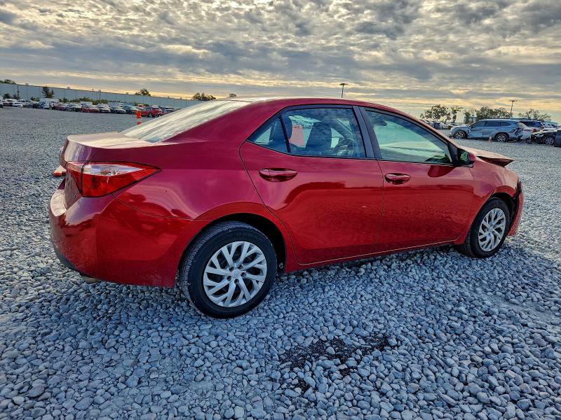 Photo 3 from auction – 2018 TOYOTA COROLLA L with VIN 5YFBURHE3JP813485