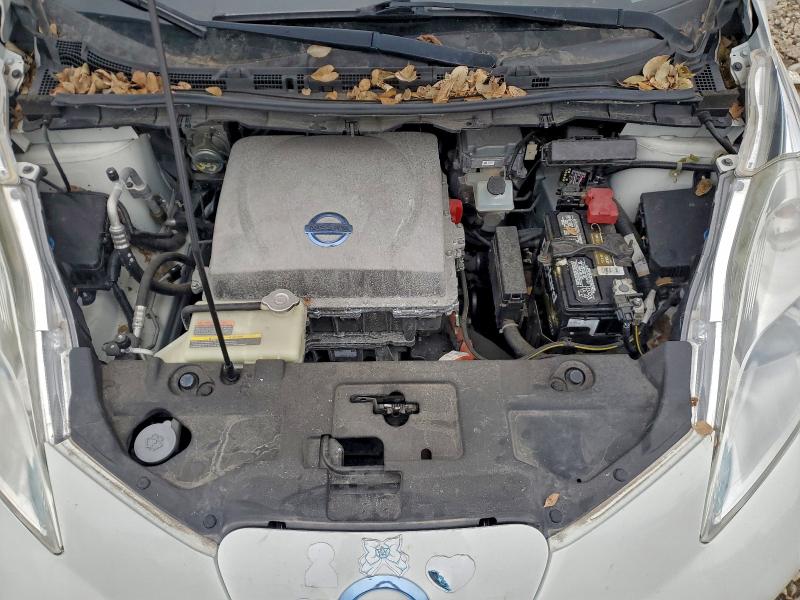 Photo 11 from auction – 2013 NISSAN LEAF with VIN 1N4AZ0CP5DC420673