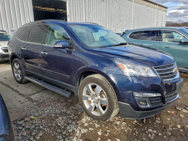 Photo 4 from auction – 2016 CHEVROLET TRAVERSE L with VIN 1GNKVJKD3GJ296644