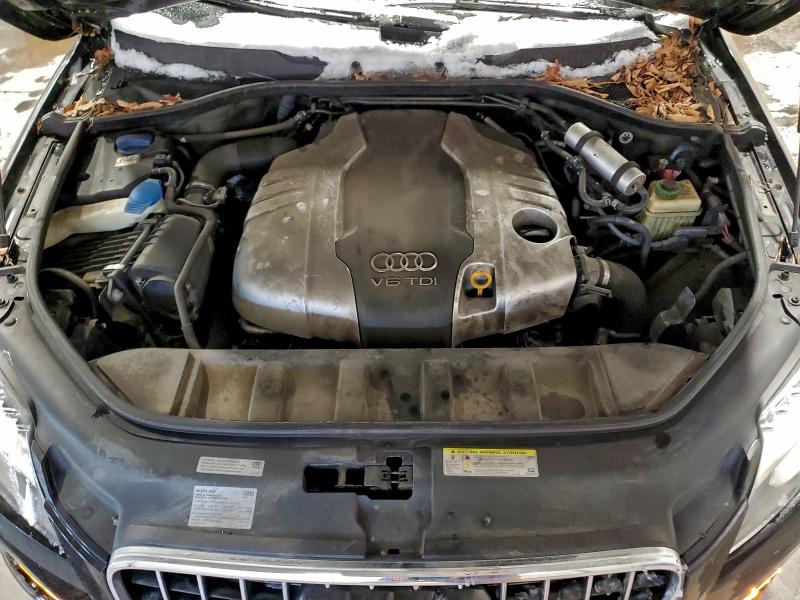 Photo 12 from auction – 2015 AUDI Q7 TDI PRE with VIN WA1LMAFE0FD026278