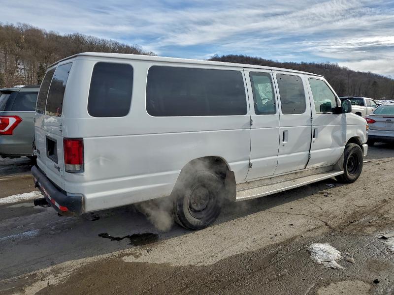 Photo 3 from auction – 2011 FORD ECONOLINE with VIN 1FBSS3BL8BDA33341