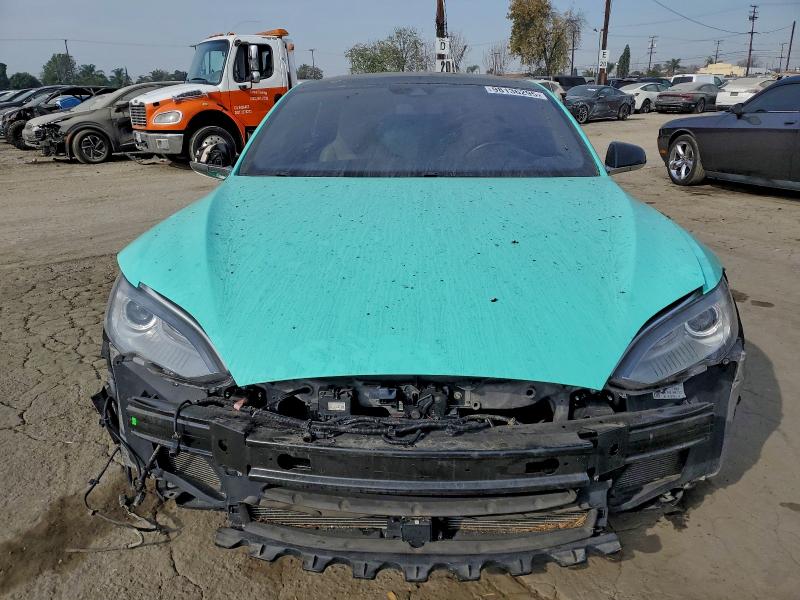 Photo 5 from auction – 2015 TESLA MODEL S with VIN 5YJSA1E14FF120455