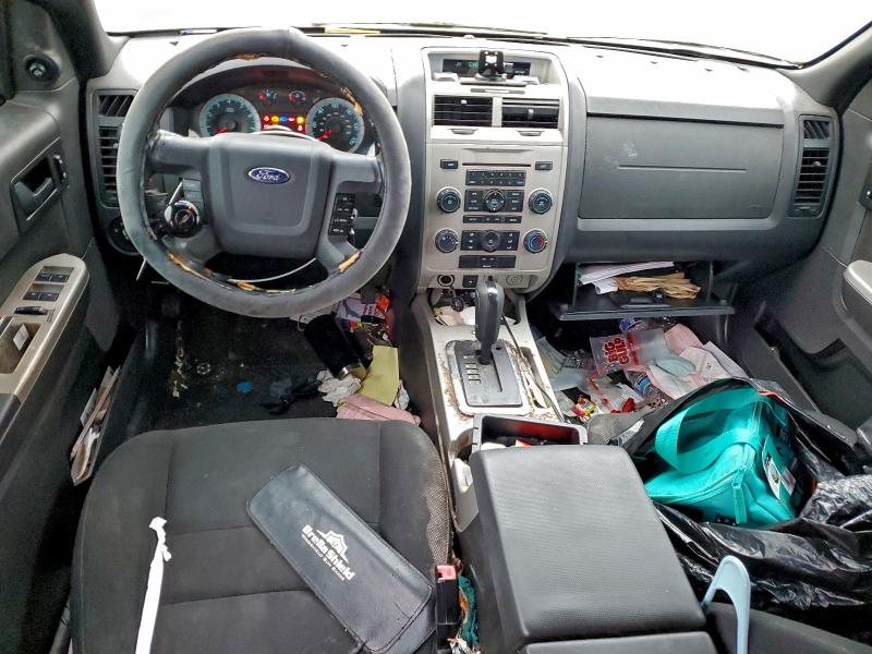 Photo 8 from auction – 2009 FORD ESCAPE XLT with VIN 1FMCU03799KB11685