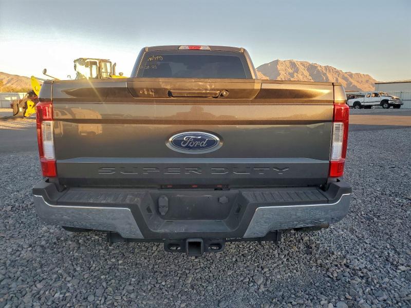 Photo 6 from auction – 2017 FORD F350 SUPER with VIN 1FTRF3CTXHEE63307