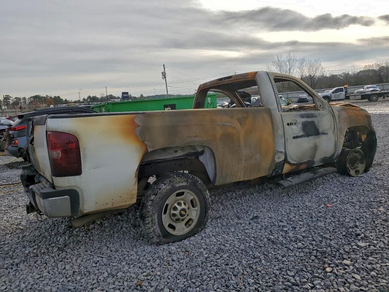Photo 3 from auction – 2011 CHEVROLET SILVERADO with VIN 1GC0CVCGXBF176535