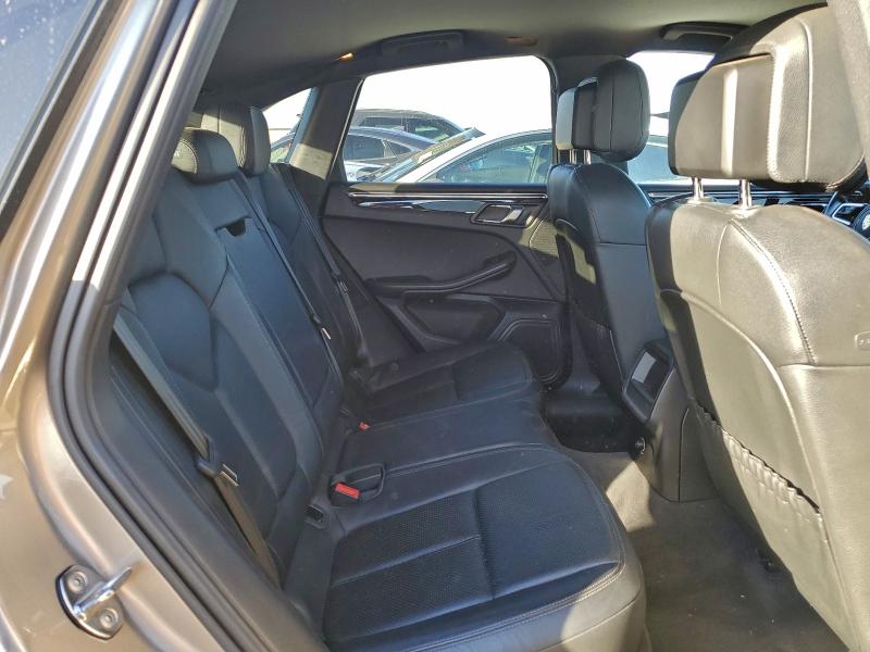 Photo 11 from auction – 2015 PORSCHE MACAN S with VIN WP1AB2A58FLB53512