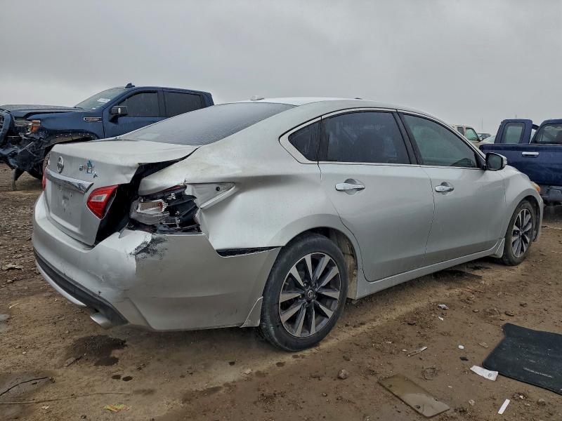 Photo 3 from auction – 2016 NISSAN ALTIMA 2.5 with VIN 1N4AL3AP7GC131577