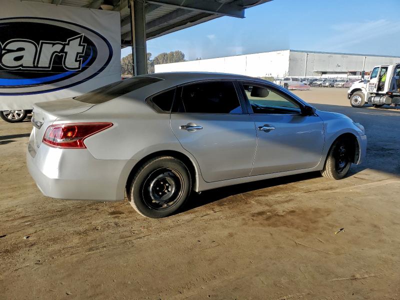 Photo 3 from auction – 2013 NISSAN ALTIMA 2.5 with VIN 1N4AL3AP4DC206263