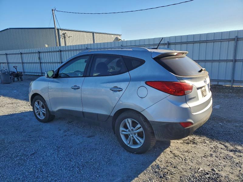Photo 2 from auction – 2012 HYUNDAI TUCSON GLS with VIN KM8JU3AC2CU484006