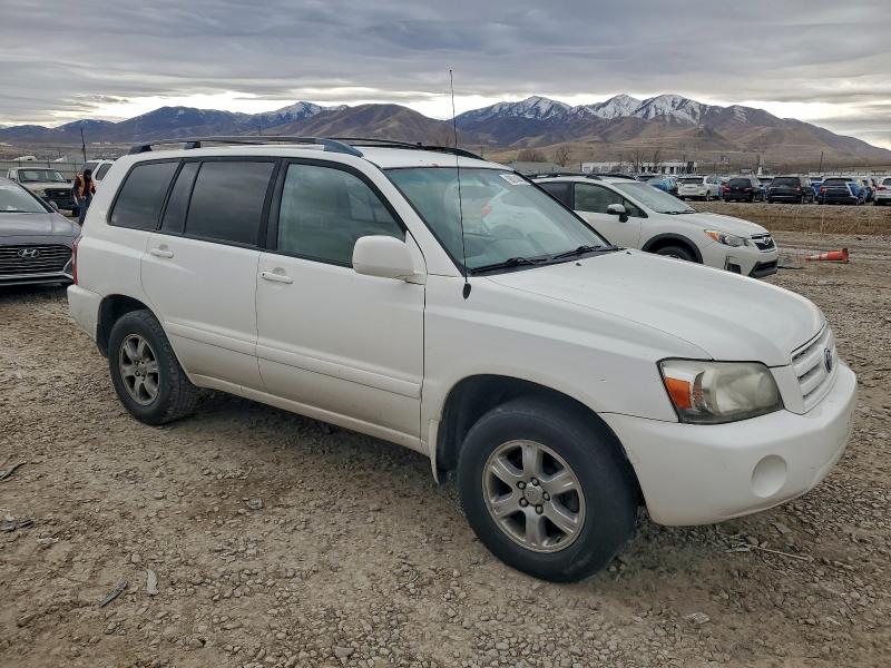 Photo 4 from auction – 2006 TOYOTA HIGHLANDER with VIN JTEHD21A760044639