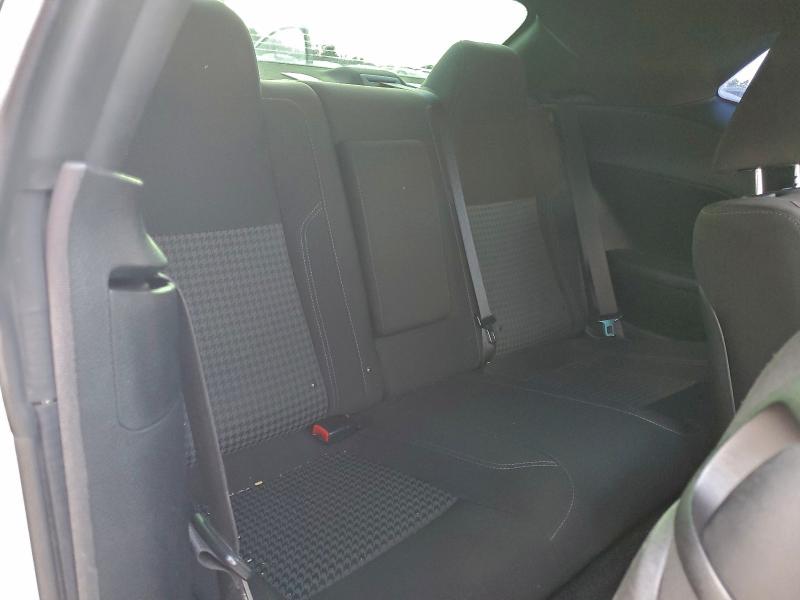 Photo 10 from auction – 2015 DODGE CHALLENGER with VIN 2C3CDZAT2FH864913