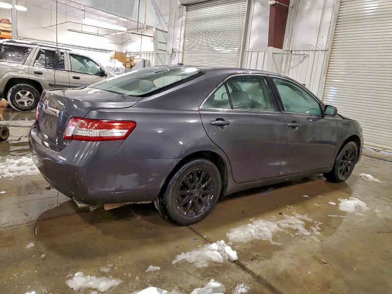 Photo 3 from auction – 2011 TOYOTA CAMRY BASE with VIN 4T4BF3EK3BR088865