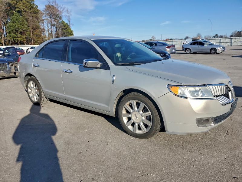 Photo 4 from auction – 2010 LINCOLN MKZ with VIN 3LNHL2GC6AR640314