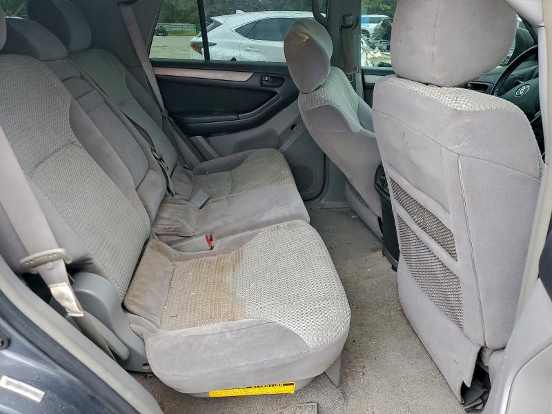 Photo 11 from auction – 2005 TOYOTA 4RUNNER SR with VIN JTEZU14R250058981
