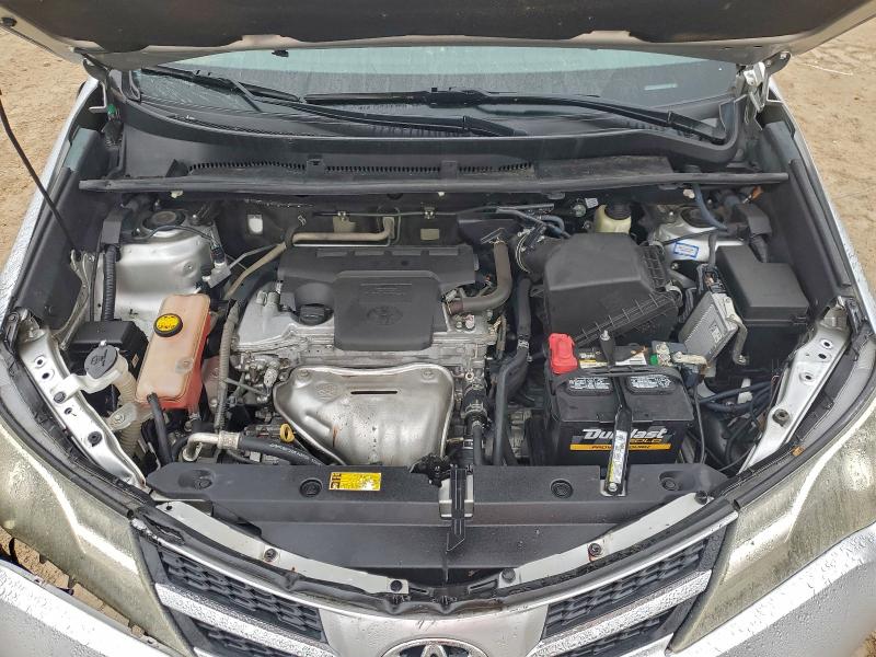 Photo 12 from auction – 2014 TOYOTA RAV4 with VIN 2T3YFREV6EW103534