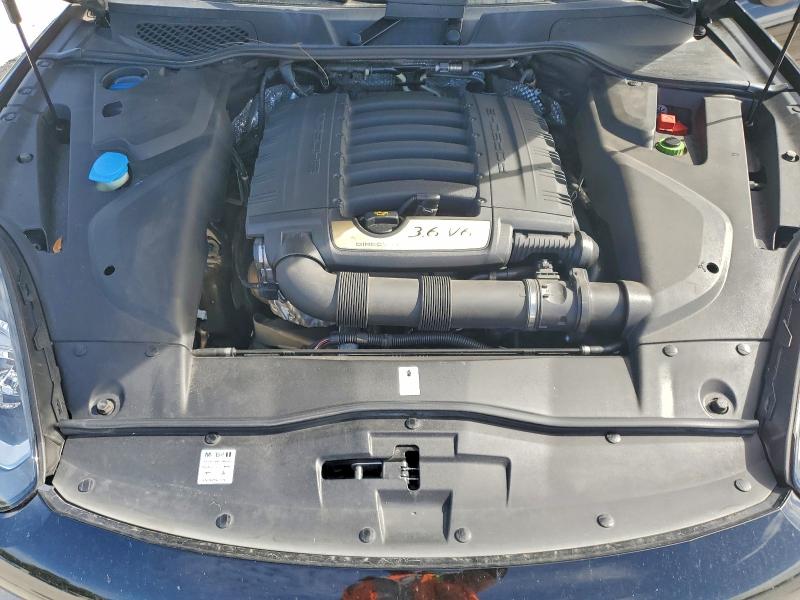 Photo 12 from auction – 2018 PORSCHE CAYENNE with VIN WP1AA2A21JKA06665