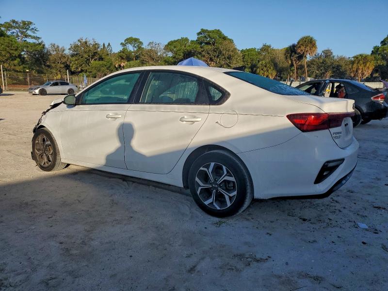 Photo 2 from auction – 2020 KIA FORTE FE with VIN 3KPF24ADXLE191788