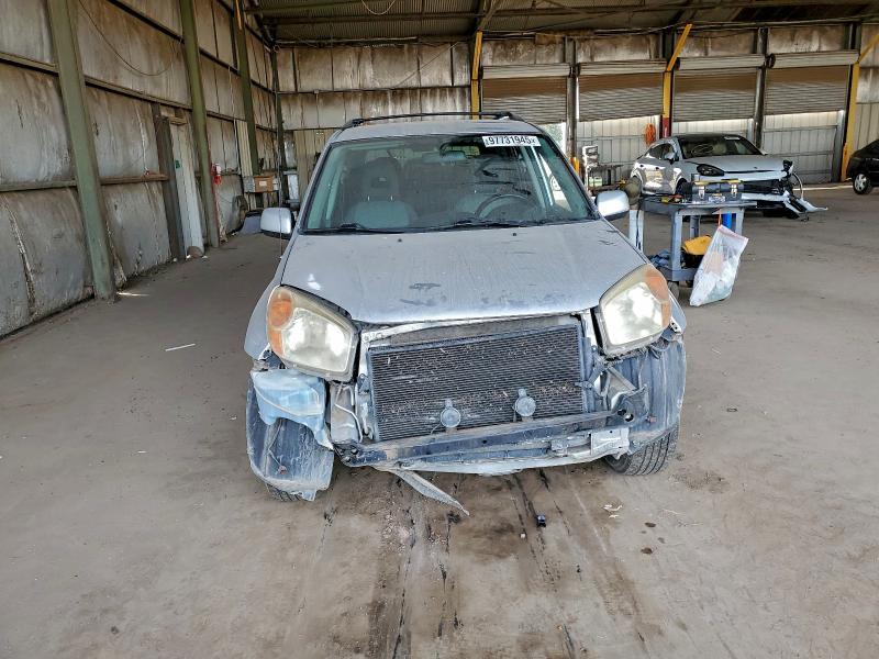 Photo 5 from auction – 2005 TOYOTA RAV4 with VIN JTEHD20V250074988