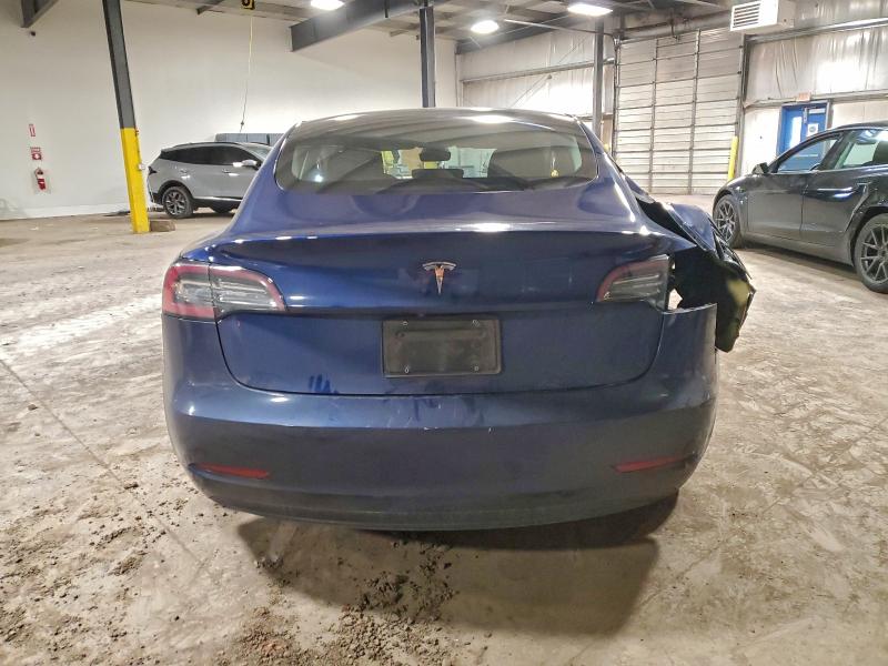 Photo 6 from auction – 2022 TESLA MODEL 3 with VIN 5YJ3E1EA8NF370787