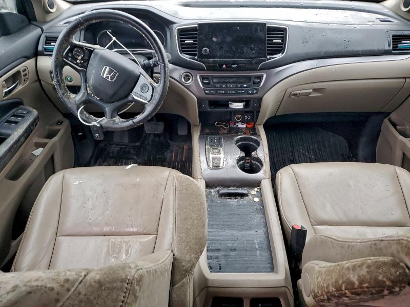 Photo 8 from auction – 2021 HONDA PILOT with VIN 5FNYF6H52MB006118