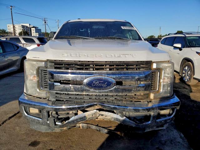 Photo 5 from auction – 2017 FORD F250 SUPER with VIN 1FT7W2BT0HEE58765