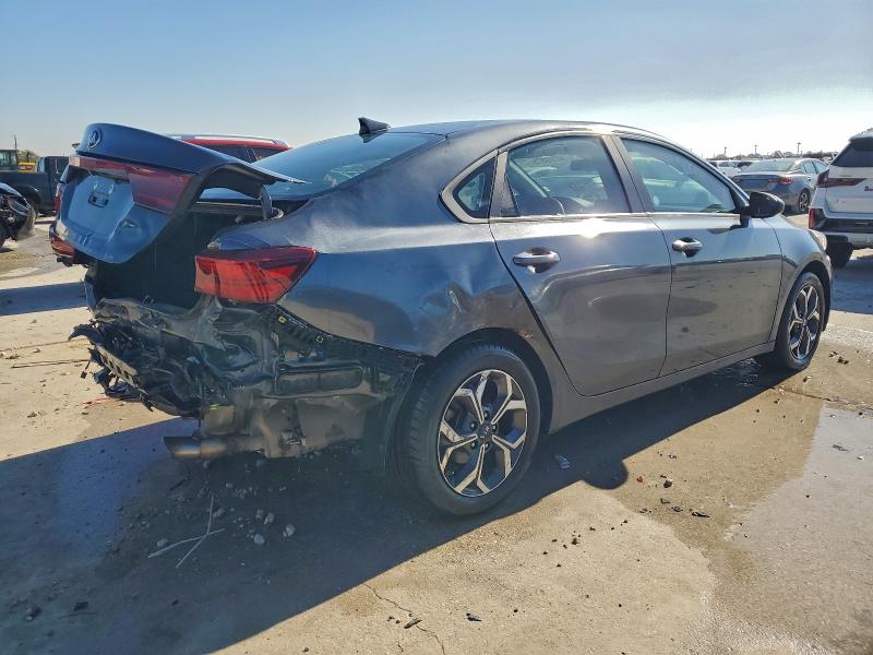 Photo 3 from auction – 2020 KIA FORTE FE with VIN 3KPF24AD6LE212927
