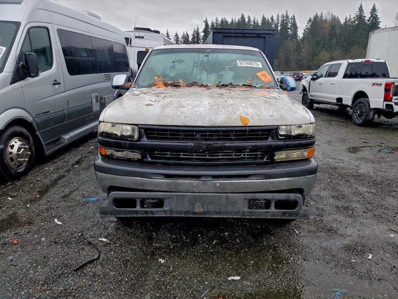 Photo 5 from auction – 2001 CHEVROLET SILVERADO with VIN 1GCEK19T91E146145