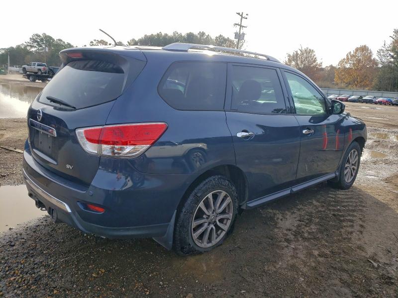 Photo 3 from auction – 2016 NISSAN PATHFINDER with VIN 5N1AR2MN2GC605329