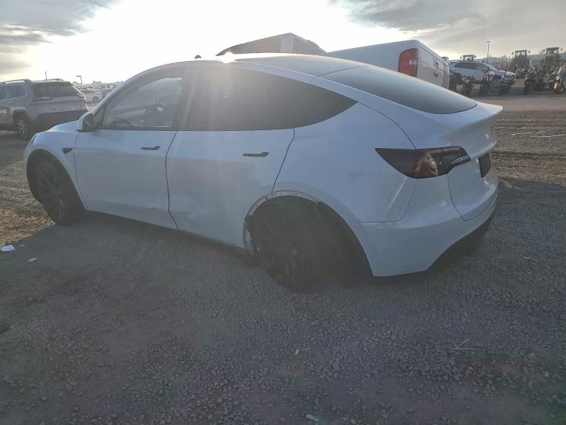 Photo 2 from auction – 2022 TESLA MODEL Y with VIN 7SAYGAEE2NF574135