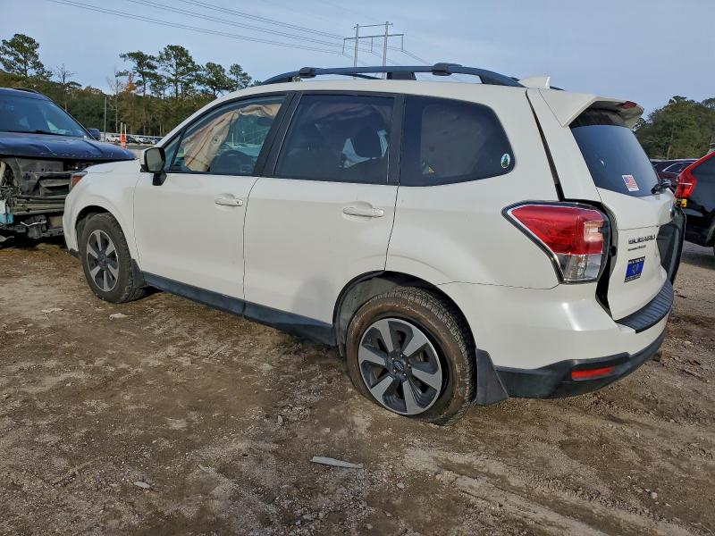 Photo 2 from auction – 2017 SUBARU FORESTER 2 with VIN JF2SJADCXHH418970