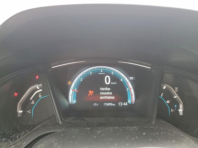 Photo 9 from auction – 2017 HONDA CIVIC with VIN SHHFK7G26HU303767