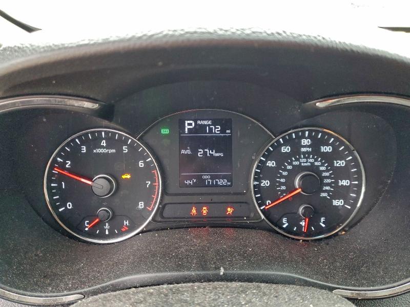 Photo 9 from auction – 2018 KIA FORTE LX with VIN 3KPFK4A74JE182978