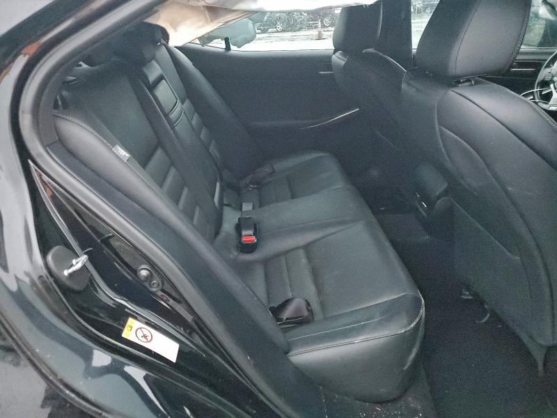Photo 10 from auction – 2017 LEXUS IS 200T with VIN JTHBA1D23H5047477