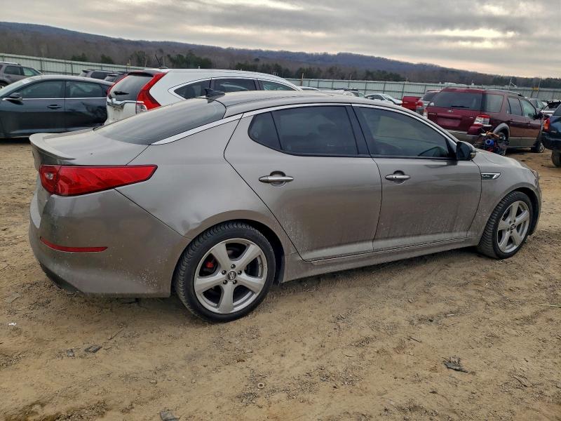 Photo 3 from auction – 2015 KIA OPTIMA SX with VIN 5XXGR4A65FG388526