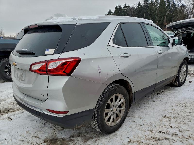 Photo 3 from auction – 2020 CHEVROLET EQUINOX LT with VIN 3GNAXJEV3LS512690