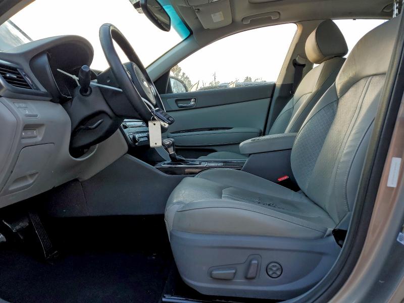 Photo 7 from auction – 2016 KIA OPTIMA EX with VIN 5XXGU4L31GG070535
