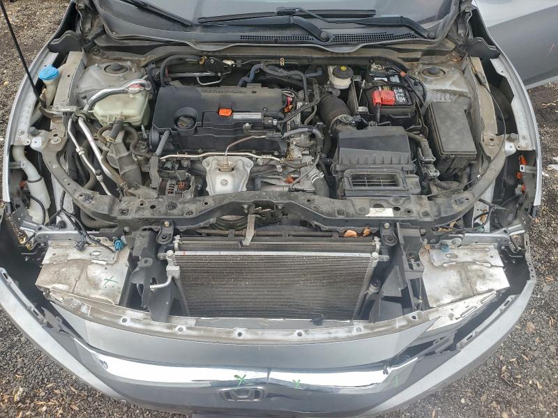Photo 11 from auction – 2017 HONDA CIVIC LX with VIN 2HGFC2F55HH559875