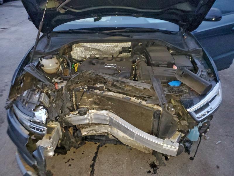 Photo 11 from auction – 2018 AUDI Q3 PREMIUM with VIN WA1JCCFS4JR028266