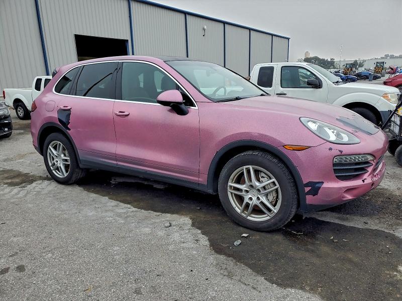 Photo 4 from auction – 2011 PORSCHE CAYENNE S with VIN WP1AB2A21BLA43658