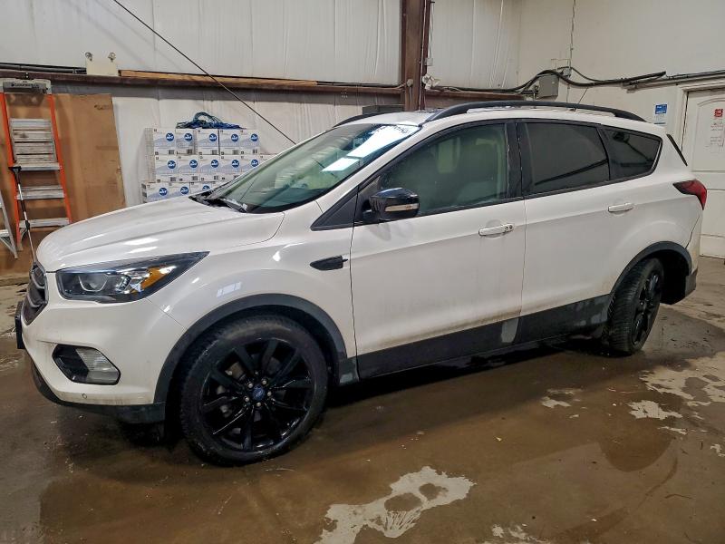 صورة رقم 1 من المزاد - 2019 FORD ESCAPE مع VIN 1FMCU9J93KUB72095